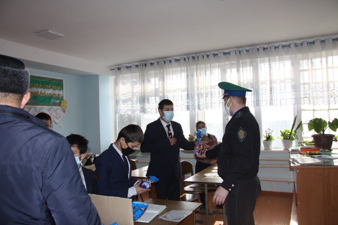 Помощь российских пограничников.